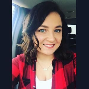 Meet your Posher, Casey